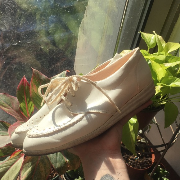 CuteVintage Shoes 🌼 Laced Sneakers Mocassin - Picture 8 of 16